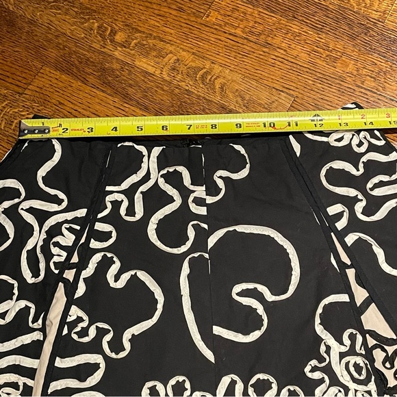 Vintage embroidered black and off-white mid length skirt - size XS - Picture 6 of 8